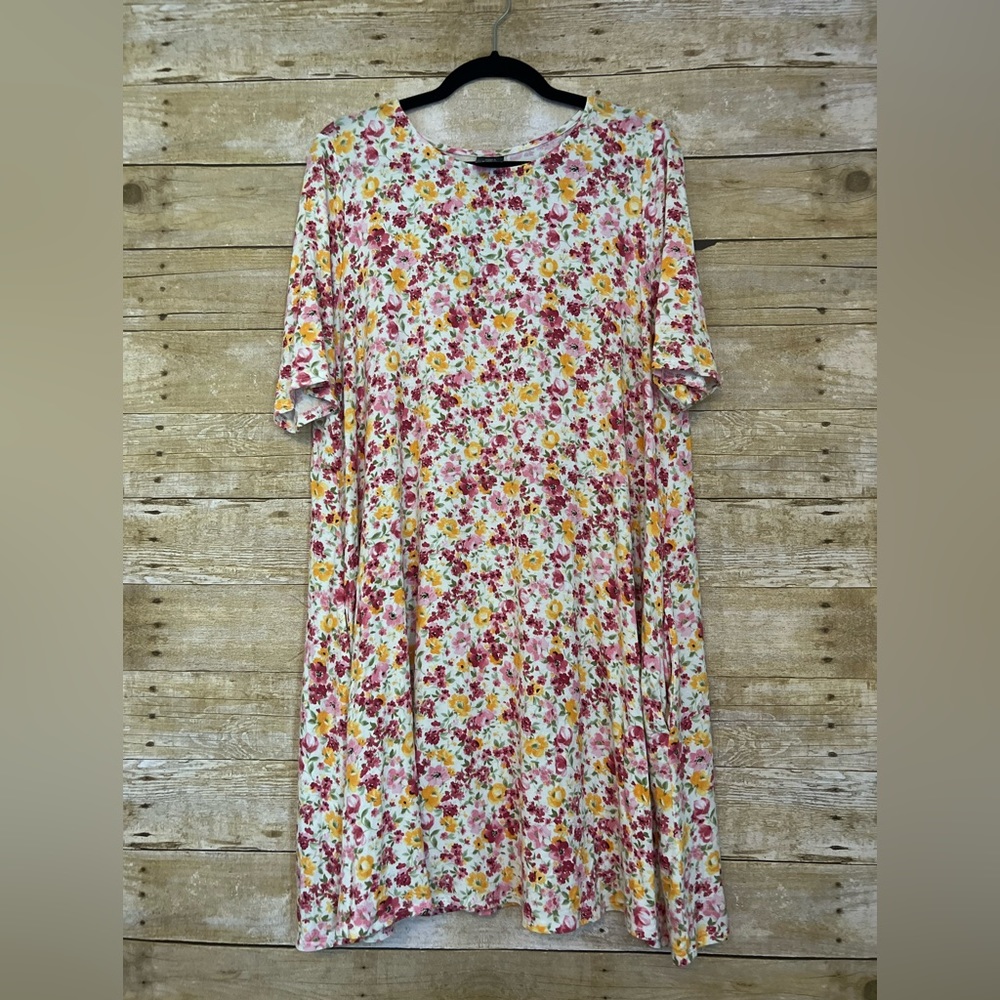 Agnes and Dora Floral Swing tunic, xxl